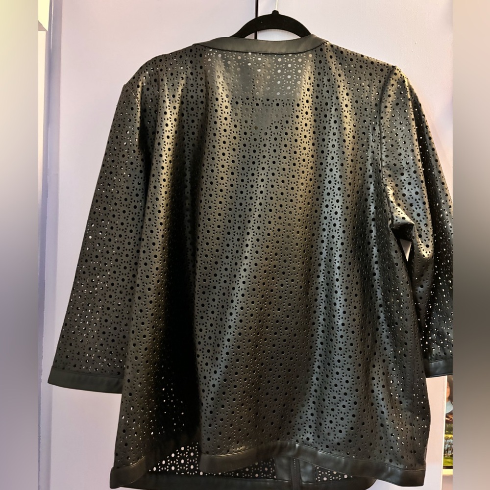 chico’s jacket - Picture 4 of 4